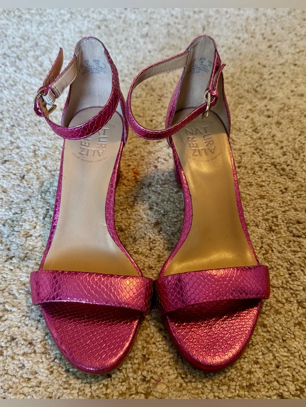 Naturalizer Vera Ankle Strap Dress Sandals Fuschia Pink Leather Size 8.5 New